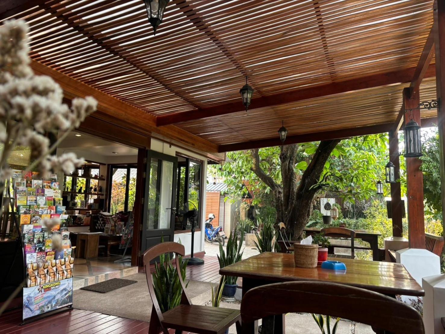 Yindee Stylish Guesthouse Chiang Mai Bagian luar foto