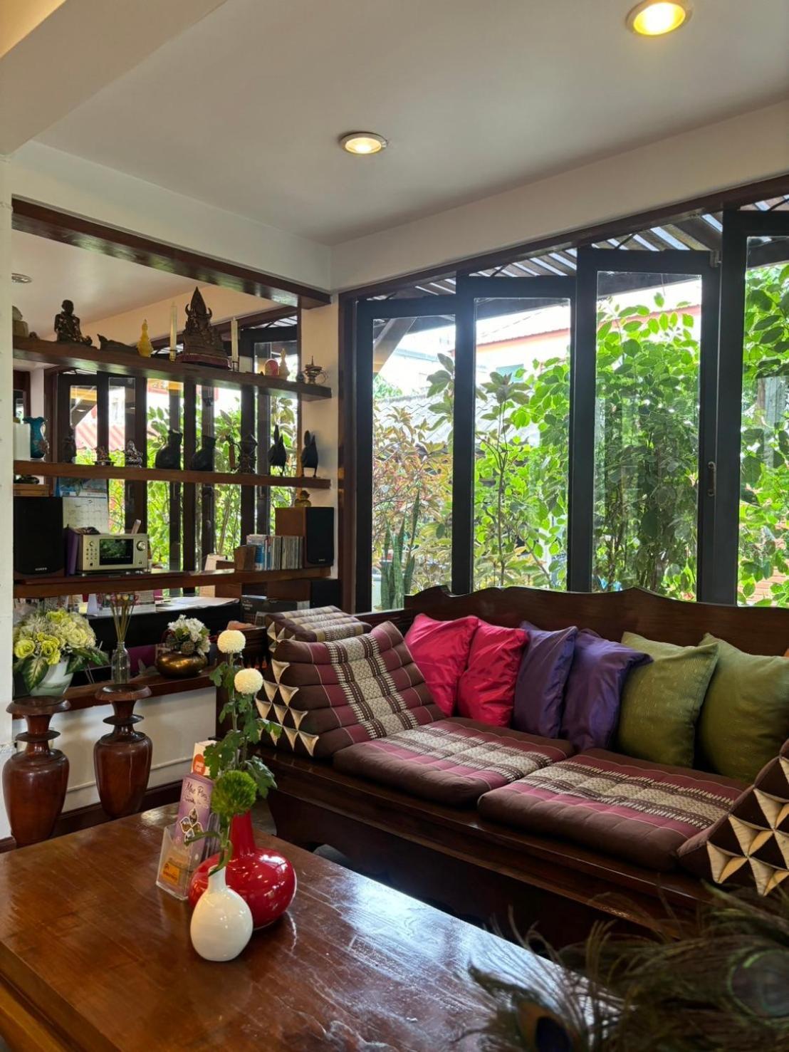 Yindee Stylish Guesthouse Chiang Mai Bagian luar foto