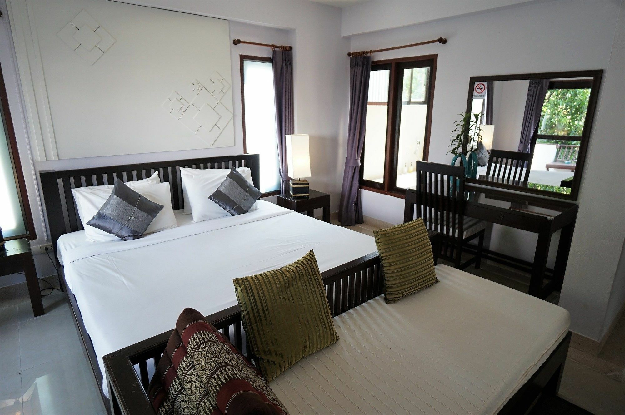 Yindee Stylish Guesthouse Chiang Mai Bagian luar foto