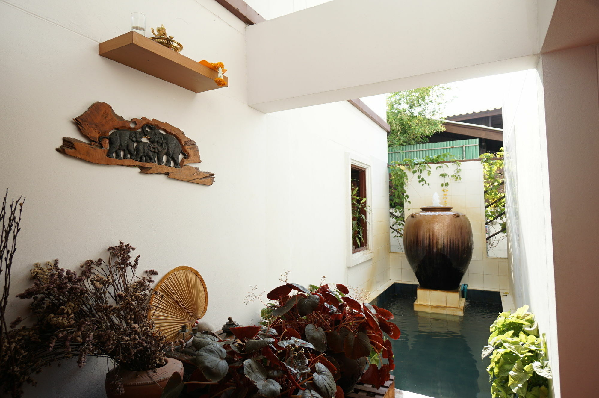 Yindee Stylish Guesthouse Chiang Mai Bagian luar foto